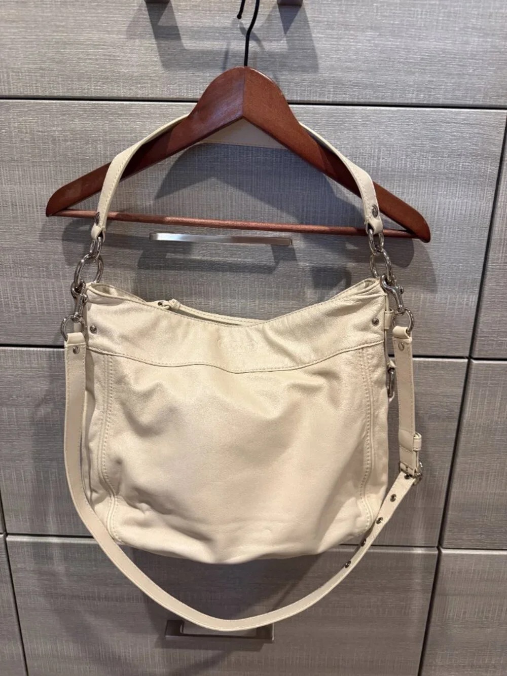Coach Zoe Hobo Bag — Ivory/White Leather, Style A1032-F14706 - Excellent